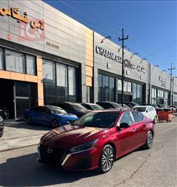 نيسان ألتيما